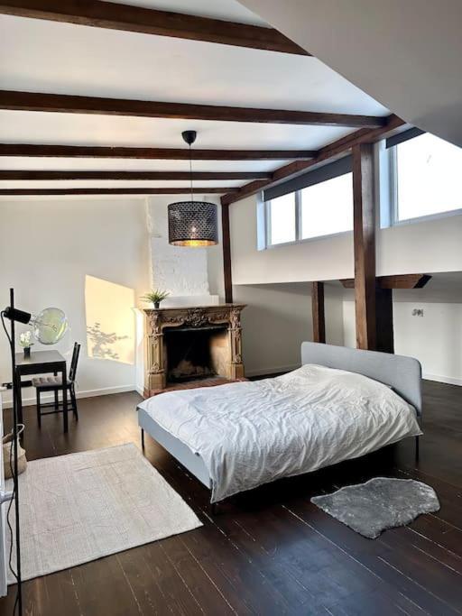 Historic Charm Your Old Town Retreat Leilighet Riga